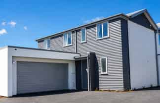 2/6 Sienna Court, Aidanfield