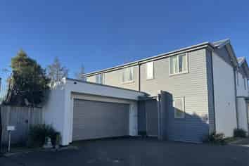 2/6 Sienna Court, Aidanfield