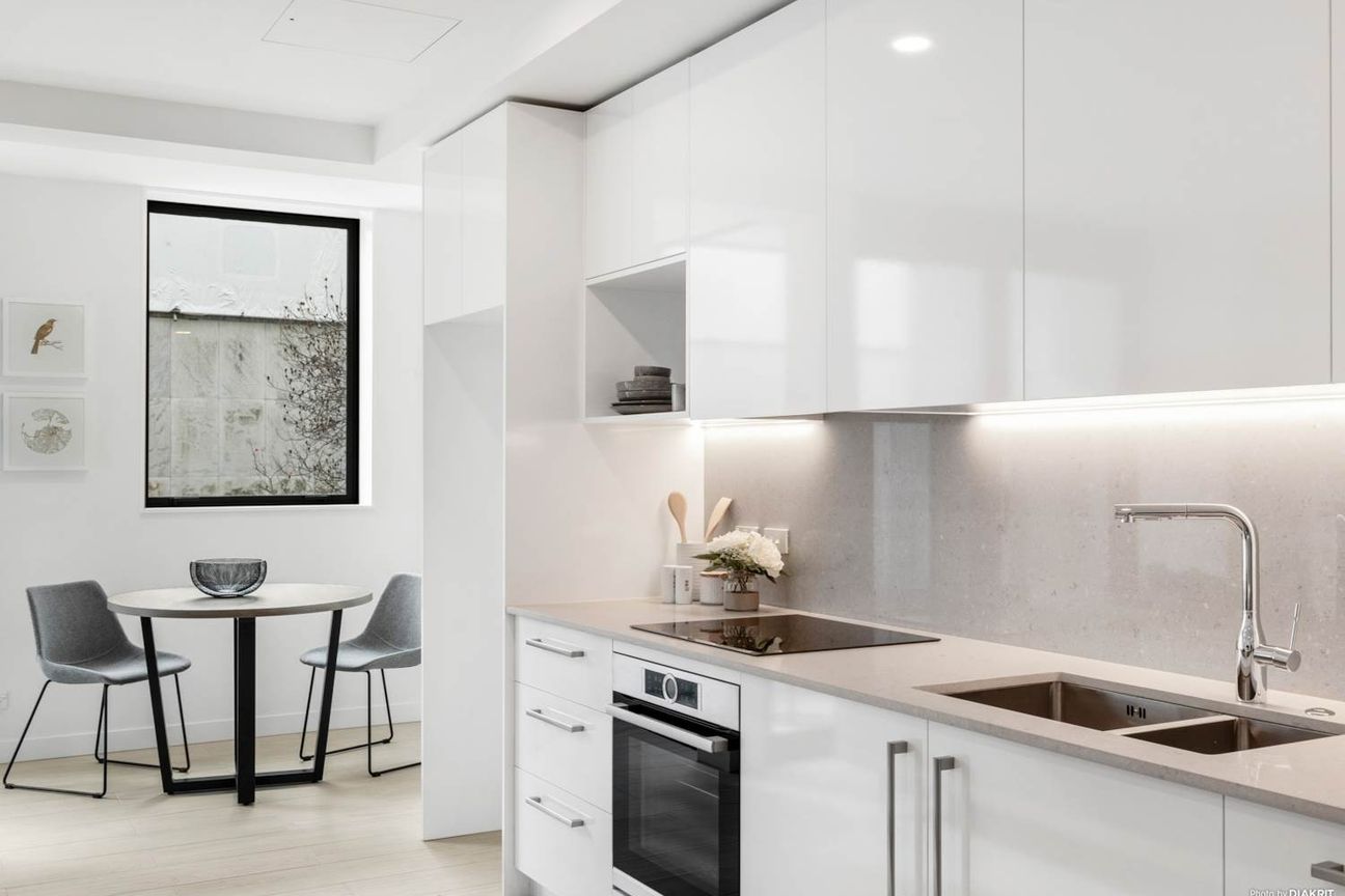 Modern studio unit near universties - Altro