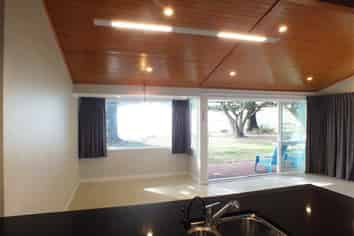 11/4 Arkles Strand, Arkles Bay