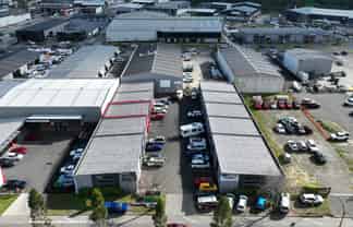 Taurikura Drive warehouse & office