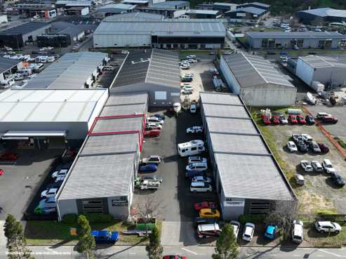 Taurikura Drive warehouse & office