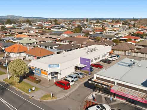 Healthcare investment with national tenants