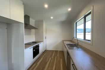 39 Camberley Road, Richmond