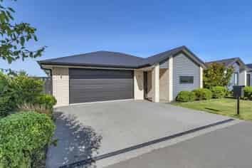 24 Billy T Lane, Rolleston