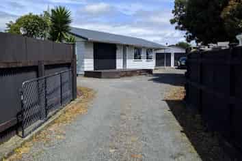 8 Grey Street, Levin