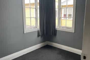 Auckland - Address withheld
