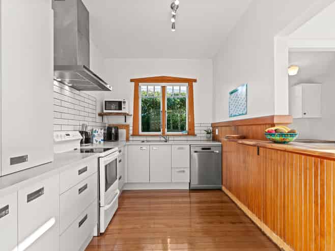 61 Diamond Avenue, Spreydon