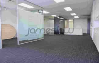 Street Frontage Office/Retail in Epsom