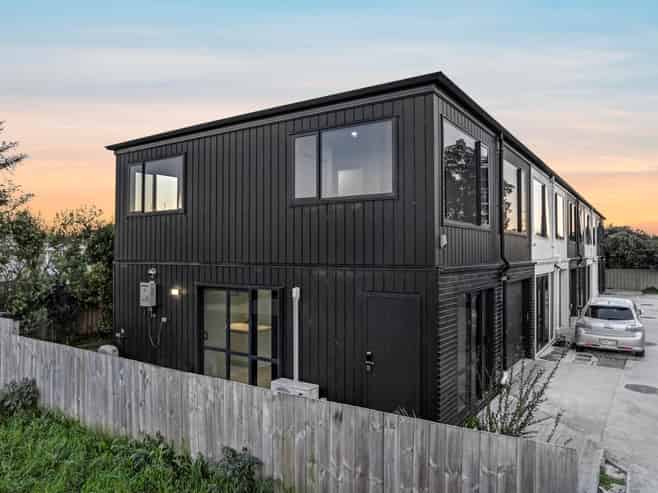 A,C,D,E/7 Tairere Crescent, Rosehill, Papakura