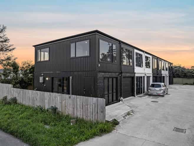 7A Tairere Crescent, Rosehill, Papakura