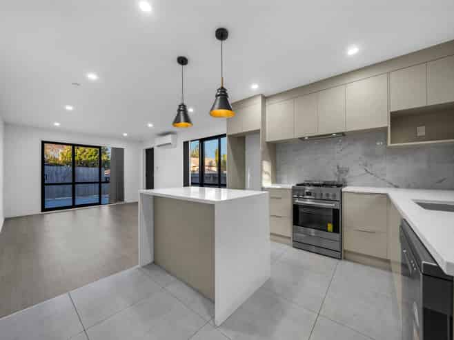 7C Tairere Crescent, Rosehill, Papakura