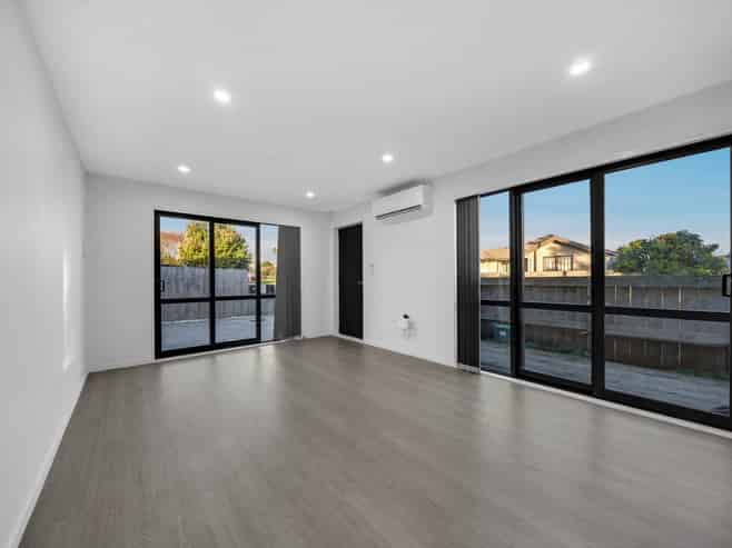 7D Tairere Crescent, Rosehill, Papakura