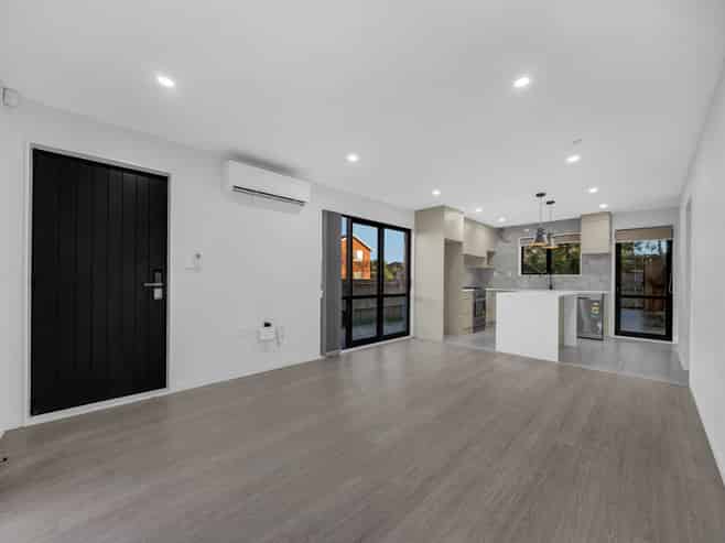 7D Tairere Crescent, Rosehill, Papakura