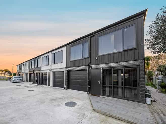 7E Tairere Crescent, Rosehill, Papakura