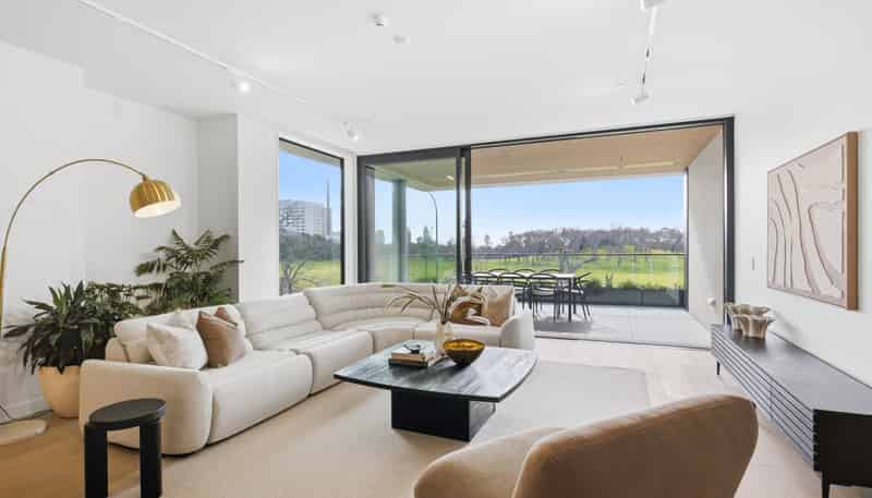81 Carlton Gore Road, Newmarket