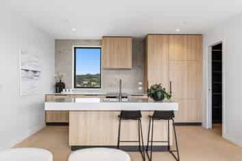 81 Carlton Gore Road, Newmarket