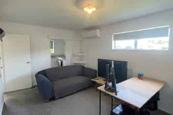 2c Brookes Street, Inglewood