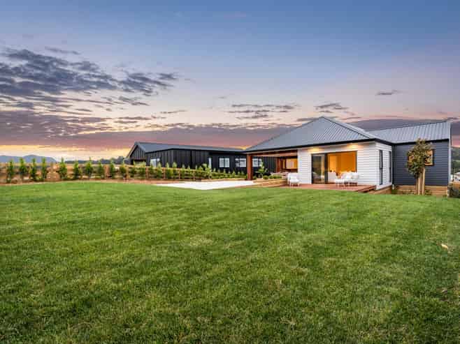 17 Penney Rise, Matakana