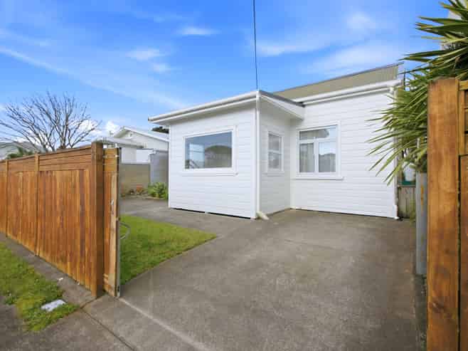 35 Hine Street, New Plymouth Central