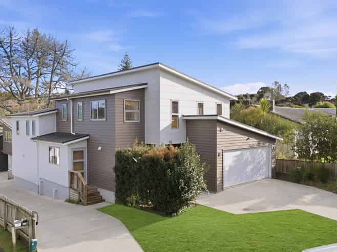 55 Neal Avenue, Glenfield