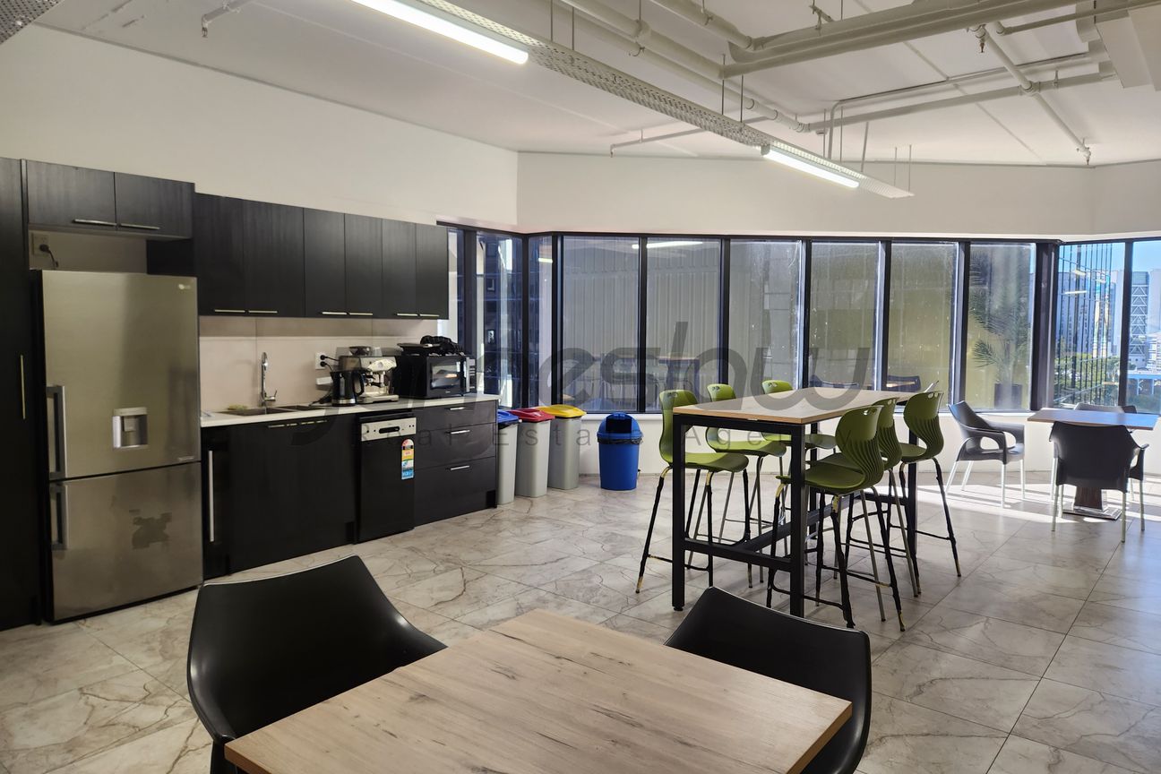 Office Bargain Deal - 5 Months Rent Free - Aanzicht 3