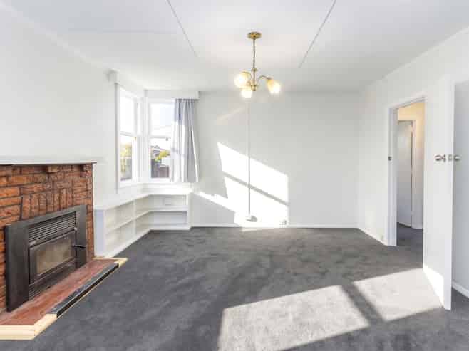 97 Broadway, Carterton