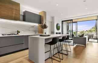 302/27 Grace Street , Orakei