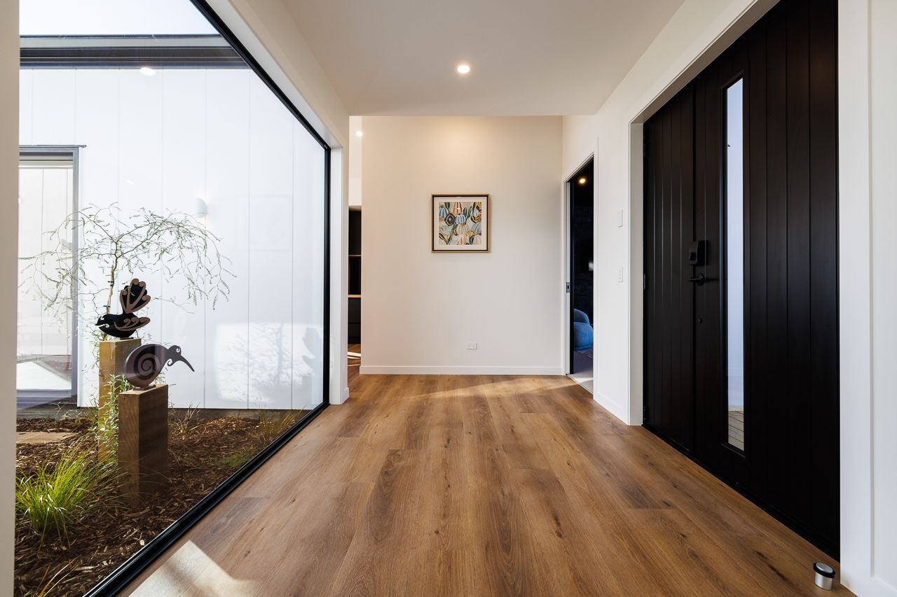 Simply Stunning Pavilion Home - Mehr