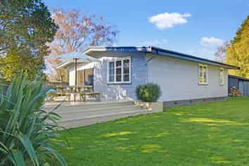 13 Harker Street, Waipawa