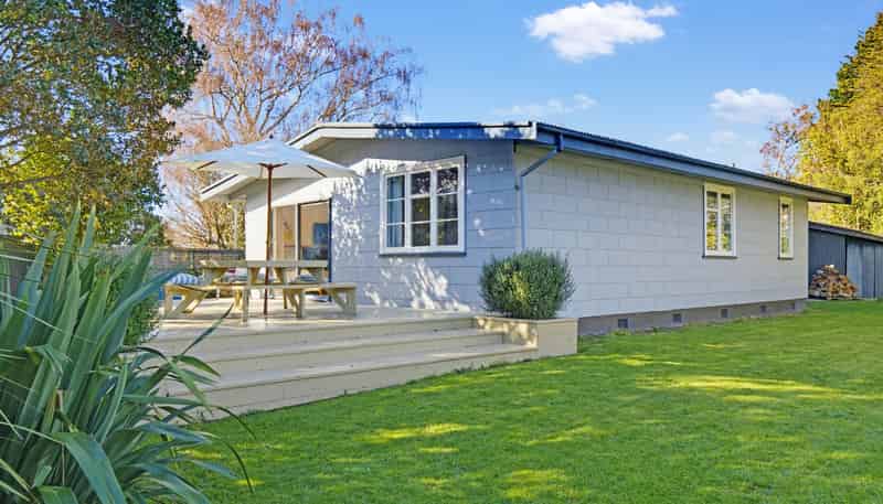 13 Harker Street, Waipawa