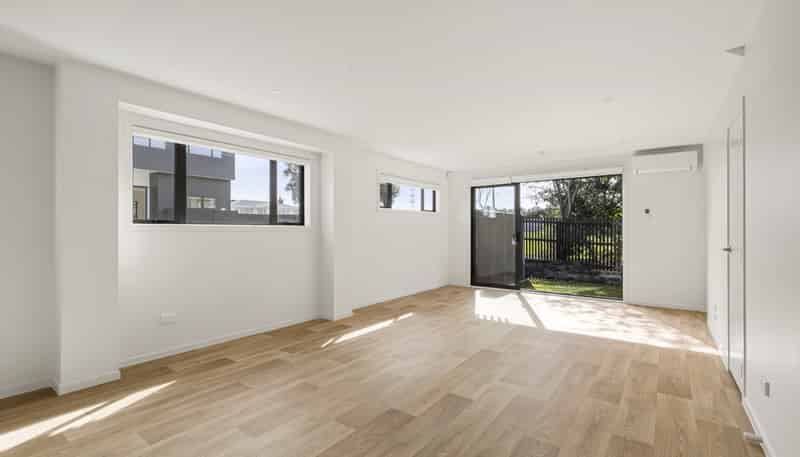 2/75 McAnnalley Street, Manurewa East