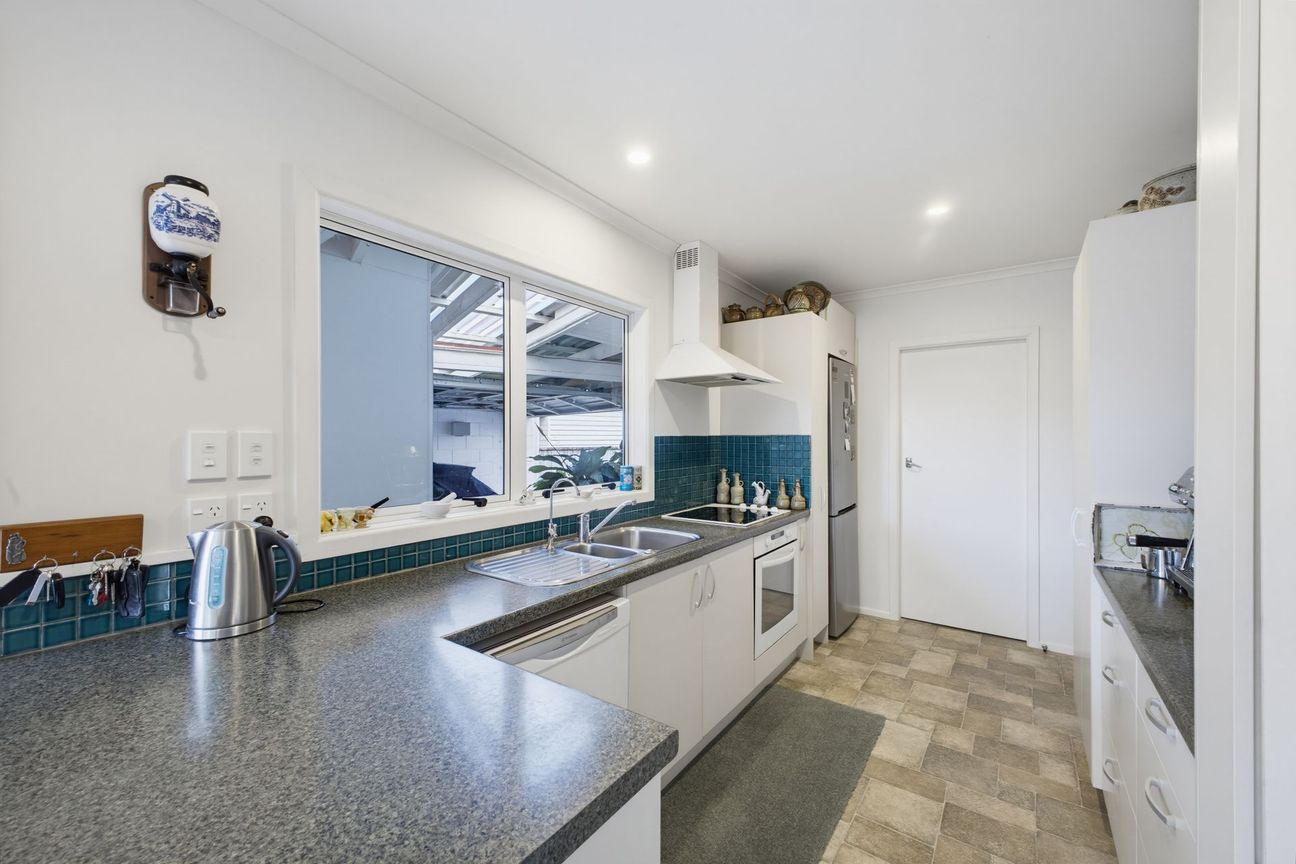 Space for Family, Work & Hobbies - Bild 6