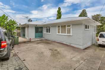 99 Old Onerahi Road, Onerahi