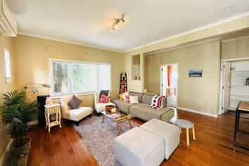 6 Marau Crescent, Mission Bay