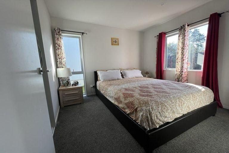 3 Bedroom House in Papakura - Mehr