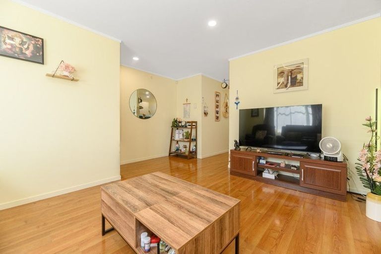 3 Bedroom House in Henderson - Vista 2