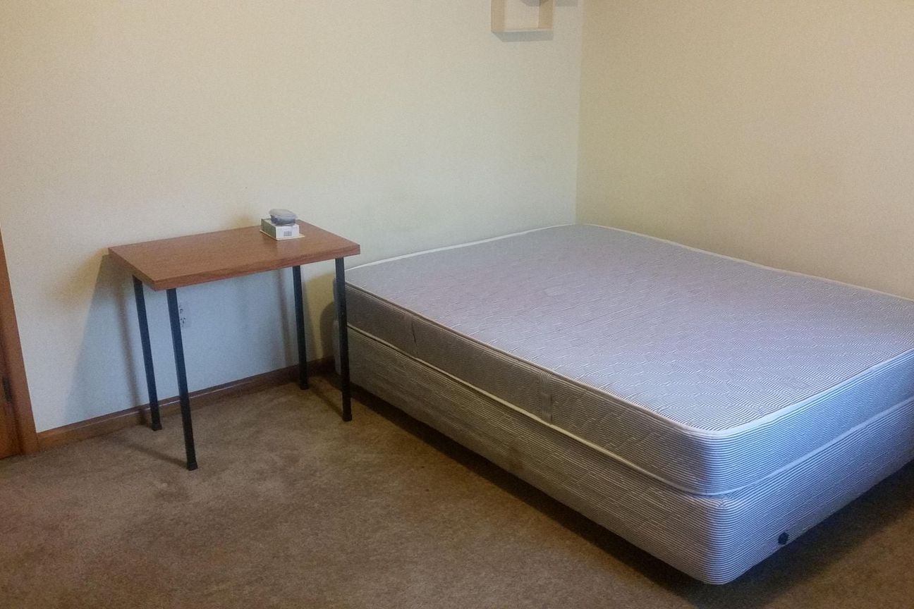 Large 7 Bedroom , walking distance to Uni, BushInn - Vista 5
