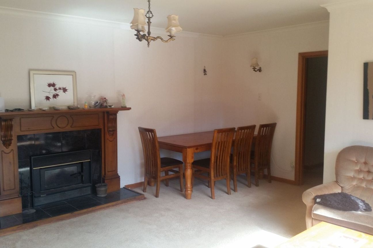 Large 7 Bedroom , walking distance to Uni, BushInn - Vista 3