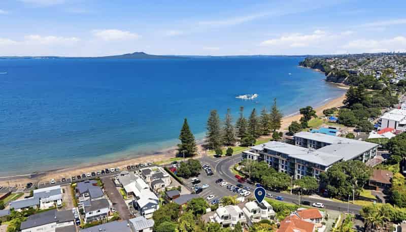 1A Valley Road, Browns Bay
