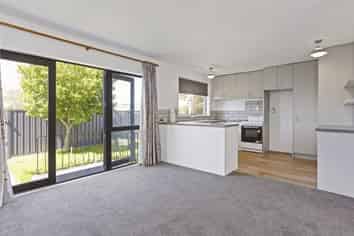 27A Bank Street, Amberley