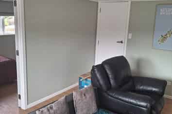 1 McIlroy Avenue, Hillsborough