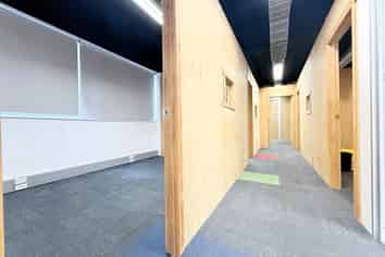 Functional Epsom Workspace | 100 m2