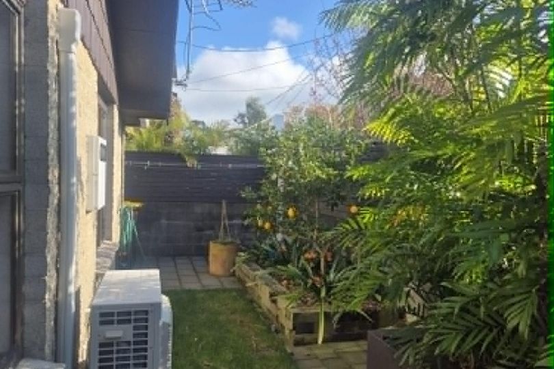 Stylish 2-Bedroom Townhouse in the Heart of New Plymouth - Aanzicht 3