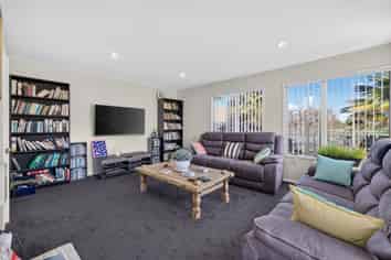 11 Sandholm Close, North New Brighton