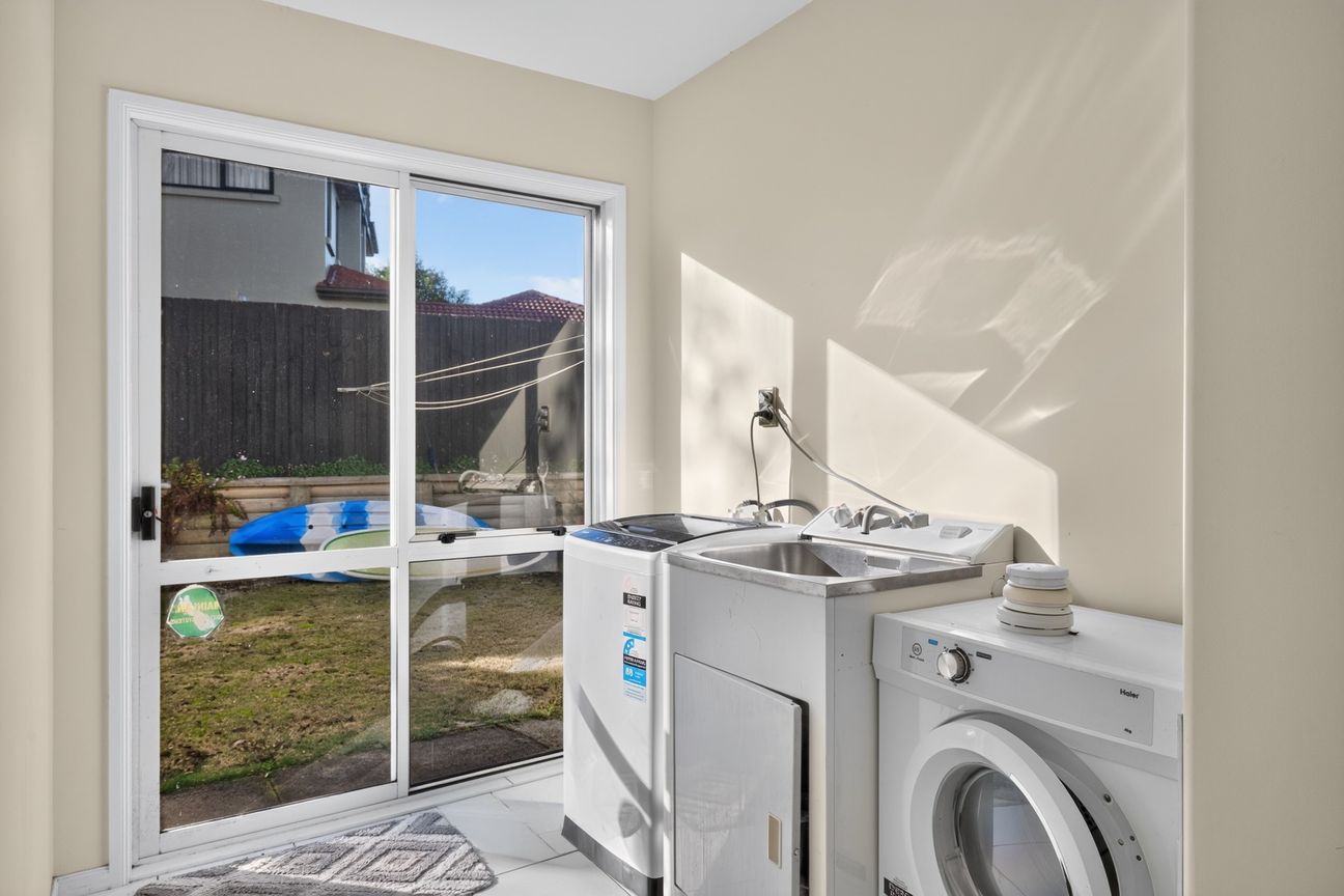Fairway Living, Family Giving - Altro