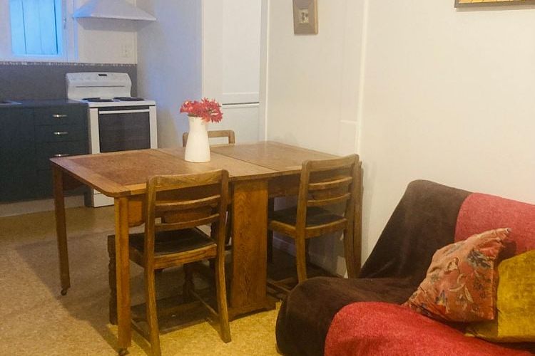 2 bedroom Ground floor flat with garden 2 toilets - Vista 4