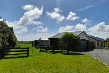 84 Kidd Road, Waiuku
