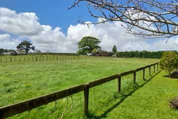 84 Kidd Road, Waiuku