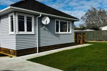616A Queen Street East, Levin